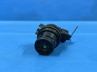 Мотор бачка омывателя Toyota PRIUS ZVW30 2ZRFXE 85330-21010 3 ракурс