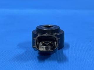 Датчик детонации Toyota ISIS ZGM10, ZGM11, ZGM15 2ZR-FAE, 3ZRFAE 89615-20090 3 ракурс Датчик детонации Toyota ISIS ZGM10, ZGM11, ZGM15 2ZR-FAE, 3ZRFAE 89615-20090 3 ракурс