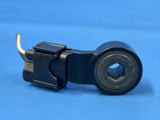 Датчик детонации Toyota PRIUS ZVW30 2ZRFXE 89615-20090 2 ракурс Датчик детонации Toyota PRIUS ZVW30 2ZRFXE 89615-20090 2 ракурс