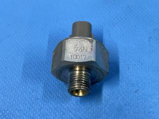 Датчик детонации Honda CR-V RD4, RD5, RD6, RD7 K20A 30530PNA003 2 ракурс