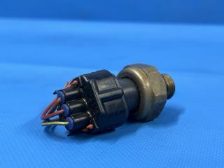 Датчик гидроусилителя Toyota PROGRES JCG10 1JZ 89448-51010 2 ракурс Датчик гидроусилителя Toyota PROGRES JCG10 1JZ 89448-51010 2 ракурс