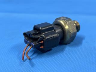 Датчик гидроусилителя Toyota PROGRES JCG10 1JZ 89448-51010 2 ракурс Датчик гидроусилителя Toyota PROGRES JCG10 1JZ 89448-51010 2 ракурс