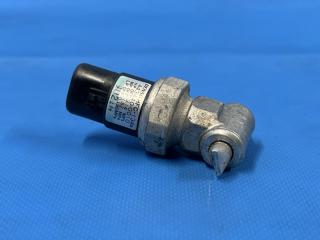 Датчик давления кондиционера Toyota COROLLA LEVIN AE110 5A 88645-20050, 443440-0010 2 ракурс
