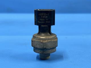Датчик гидроусилителя Nissan FUGA Y50 VQ25 49763-6N200, 42CP12-1 5 ракурс