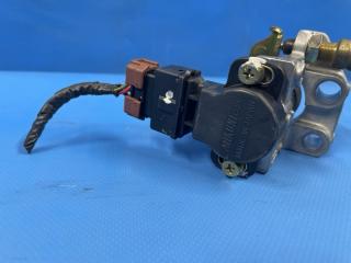 Датчик с педали газа Mitsubishi DELICA PE8W 4M40 ME202649 3 ракурс