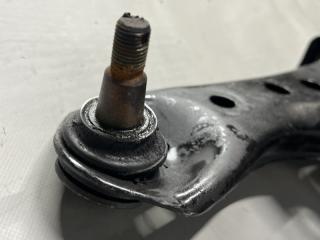 Балка под двс Toyota ISIS ZNM10 1ZZ 51201-20361 5 ракурс