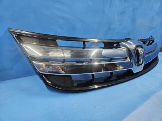 Решетка Toyota ISIS ZGM10 53101-44330 3 ракурс