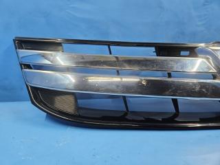 Решетка Toyota ISIS ZGM10 53101-44330 4 ракурс