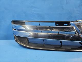 Решетка Toyota ISIS ZGM10 53101-44330 4 ракурс