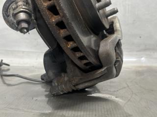 Ступица правая передняя Toyota ISIS ZNM10 1ZZ 43211-44040 5 ракурс Ступица правая передняя Toyota ISIS ZNM10 1ZZ 43211-44040 5 ракурс