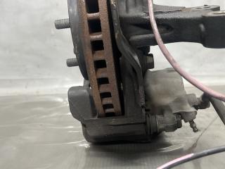 Ступица правая передняя Toyota ISIS ZNM10 1ZZ 43211-44040 5 ракурс Ступица правая передняя Toyota ISIS ZNM10 1ZZ 43211-44040 5 ракурс