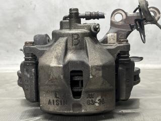 Ступица левая передняя Toyota ISIS ZNM10 1ZZ 43212-44040 4 ракурс Ступица левая передняя Toyota ISIS ZNM10 1ZZ 43212-44040 4 ракурс
