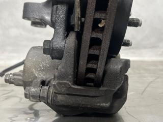 Ступица правая передняя Toyota ISIS ZNM10 1ZZ 43211-44040 5 ракурс Ступица правая передняя Toyota ISIS ZNM10 1ZZ 43211-44040 5 ракурс