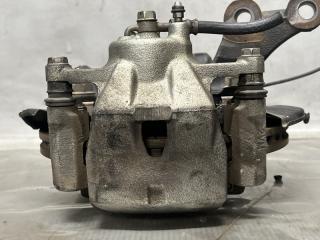Ступица левая передняя Toyota PORTE NCP141 1NZ 43212-52050 4 ракурс Ступица левая передняя Toyota PORTE NCP141 1NZ 43212-52050 4 ракурс