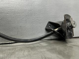 Крепление запасного колеса Toyota WISH ZGE20, ZGE21, ZGE25 2ZR 51900-68010 3 ракурс Крепление запасного колеса Toyota WISH ZGE20, ZGE21, ZGE25 2ZR 51900-68010 3 ракурс