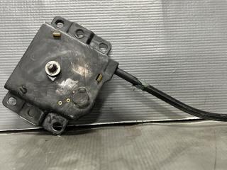 Крепление запасного колеса Toyota WISH ZGE20, ZGE21, ZGE25 2ZR 51900-68010 2 ракурс Крепление запасного колеса Toyota WISH ZGE20, ZGE21, ZGE25 2ZR 51900-68010 2 ракурс