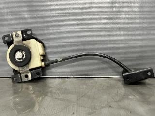 Крепление запасного колеса Toyota WISH ZGE20, ZGE21, ZGE25 2ZR 51900-68010 4 ракурс Крепление запасного колеса Toyota WISH ZGE20, ZGE21, ZGE25 2ZR 51900-68010 4 ракурс