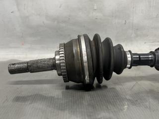 Привод правый передний Nissan SERENA C24 QR20 39100-CX015 3 ракурс Привод правый передний Nissan SERENA C24 QR20 39100-CX015 3 ракурс