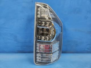 Стоп правый задний  Toyota VOXY ZRR70 3ZR ,28-220 ,28-220 1 ракурс