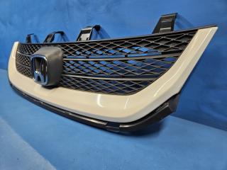 Решетка Honda STREAM RN6 71121-SMC-J51 2 ракурс Решетка Honda STREAM RN6 71121-SMC-J51 2 ракурс