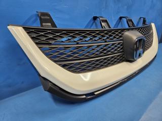 Решетка Honda STREAM RN6 71121-SMC-J51 3 ракурс Решетка Honda STREAM RN6 71121-SMC-J51 3 ракурс