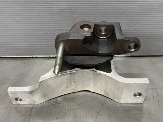 Подушка двигателя правая передняя Nissan TEANA J31 VQ23 11210-CA000 2 ракурс