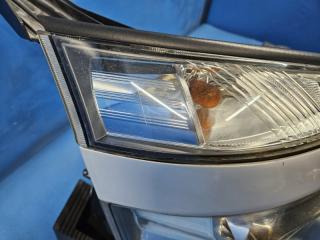 Фара правая передняя Toyota VOXY ZRR70 3ZR 28-225 4 ракурс Фара правая передняя Toyota VOXY ZRR70 3ZR 28-225 4 ракурс