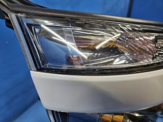 Фара правая передняя Toyota VOXY ZRR70 3ZR 28-203 4 ракурс Фара правая передняя Toyota VOXY ZRR70 3ZR 28-203 4 ракурс