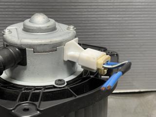 Мотор печки Mitsubishi OUTLANDER CW5W 4B12 7802A164 3 ракурс