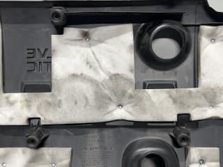 Пластиковая крышка на двс Toyota VOXY ZRR70, ZRR75 3ZRFAE 11212-37031 5 ракурс