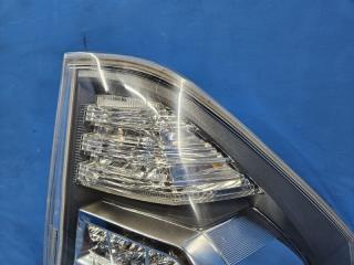 Стоп правый задний Toyota VOXY ZRR70 28-220 3 ракурс