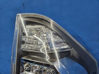 Стоп правый задний Toyota VOXY ZRR70 28-220 3 ракурс