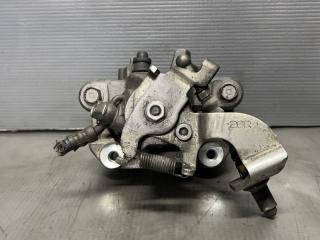 Суппорт правый задний Toyota PRIUS ZVW30 2ZR 47830-12151 4 ракурс