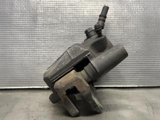 Суппорт левый задний Toyota WISH ZNE10 1ZZ 47750-21040 3 ракурс