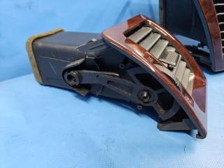 Консоль магнитофона Toyota VOXY AZR60 55405-28360 4 ракурс