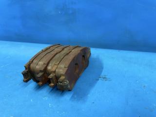 Тормозные колодки задние Toyota VOXY ZRR80 3ZR 04466-28120 3 ракурс