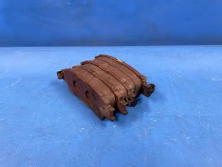Тормозные колодки задние Toyota VOXY ZRR80 3ZR 04466-28120 5 ракурс