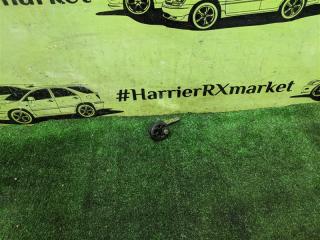 Запчасть крепление глушителя Toyota Harrier 2004