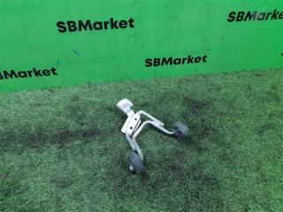 Запчасть крепление глушителя Lexus RX350 2010