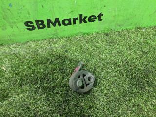 Запчасть крепление глушителя Toyota Harrier 2004