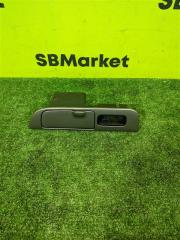 Запчасть накладка стеклоподъемника задняя левая Toyota Harrier 1999