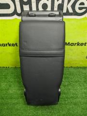 Подлокотник задний Toyota Harrier 2007