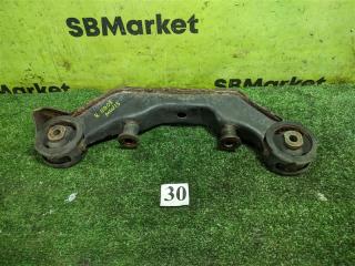 Запчасть крепление редуктора заднее Toyota Harrier 2001