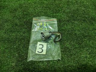 Запчасть разъем вентилятора Toyota Harrier 1998