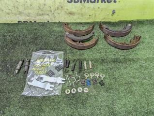 Колодки ручника задние Toyota Kluger 2006