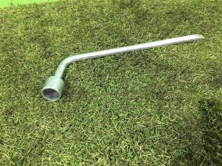 Запчасть ключ балонный Toyota Harrier 2006