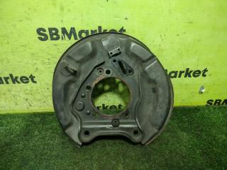 Запчасть щиток ступицы задний правый Toyota Land Cruiser 2002 UZJ100 2UZ-FE 4650360100 контрактная Щиток ступицы задний правый Toyota Land Cruiser 2002 UZJ100 2UZ-FE 4650360100 контрактная