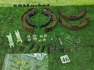 Колодки ручника задние Toyota Harrier 2006