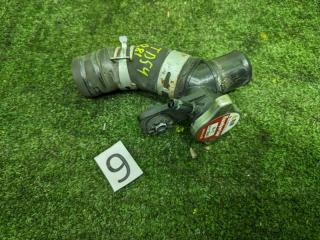 ГОРЛОВИНА РАДИАТОРА передняя Suzuki Escudo 2005