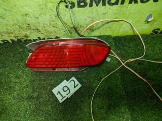 Катафот бампера задний правый Toyota Harrier 2004